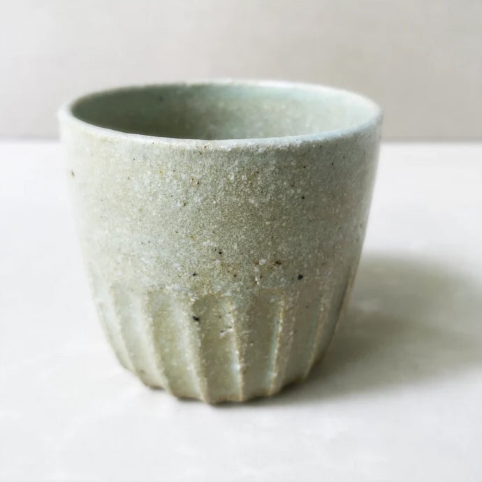 Form Espresso - Moss Bec English