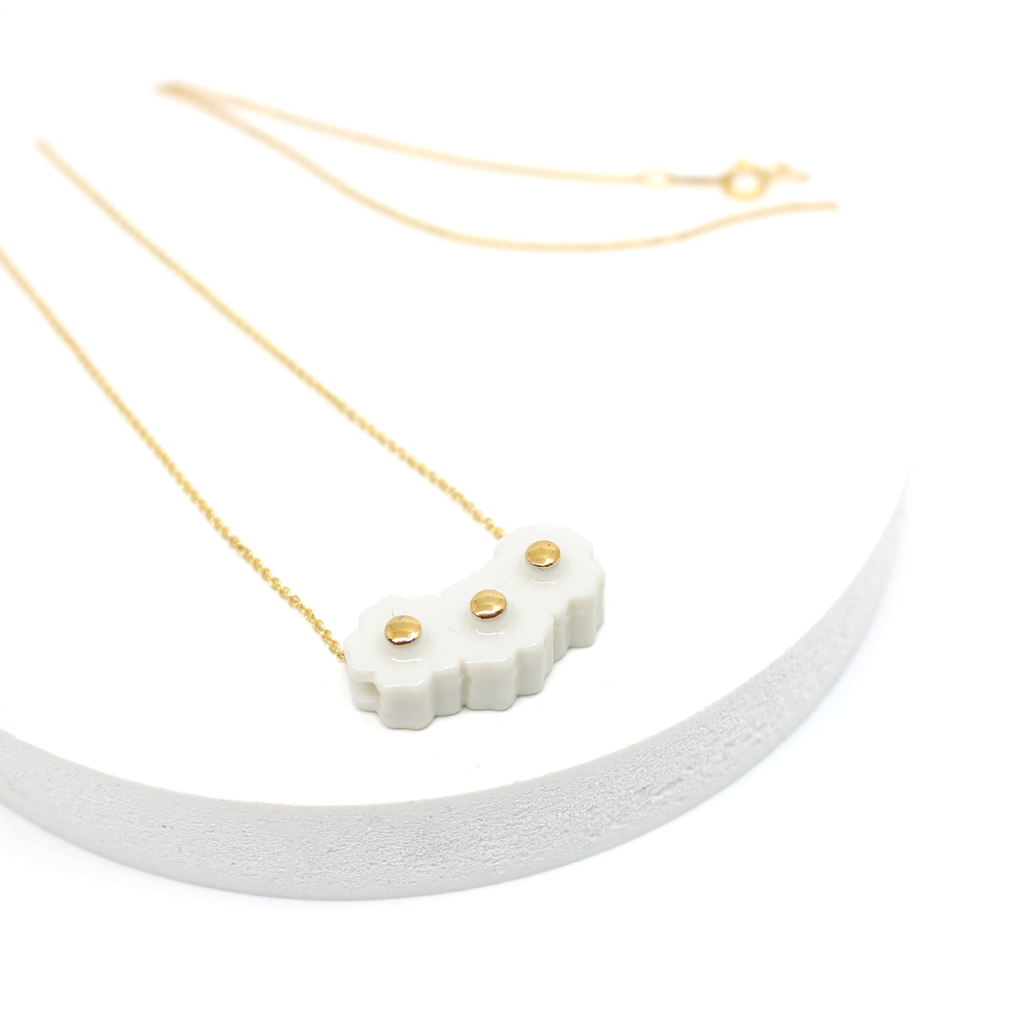 Daisy Chain Necklace Jewellery Erin Lightfoot