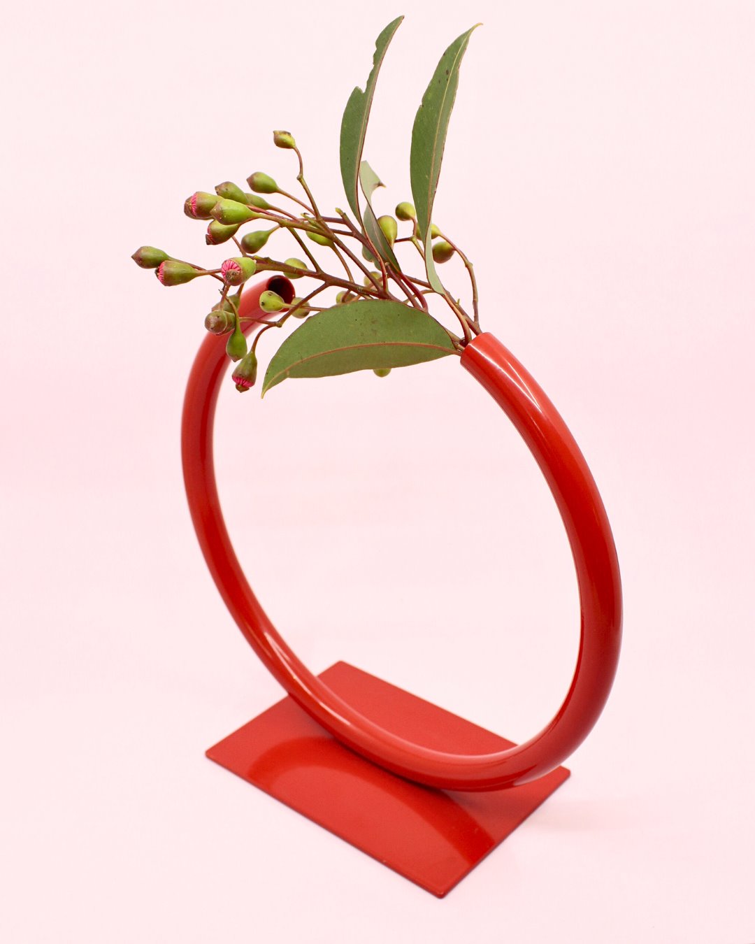 Almost a Circle Vase Sculpture & Art object A.C.V. Studios