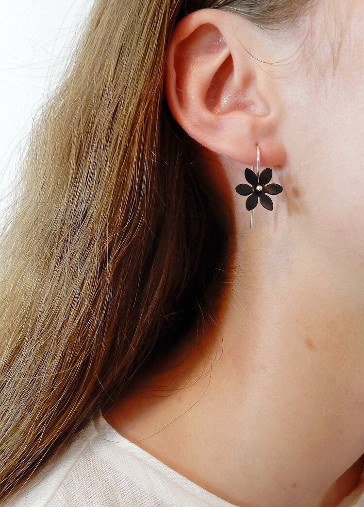 Daisy Punch Earrings
