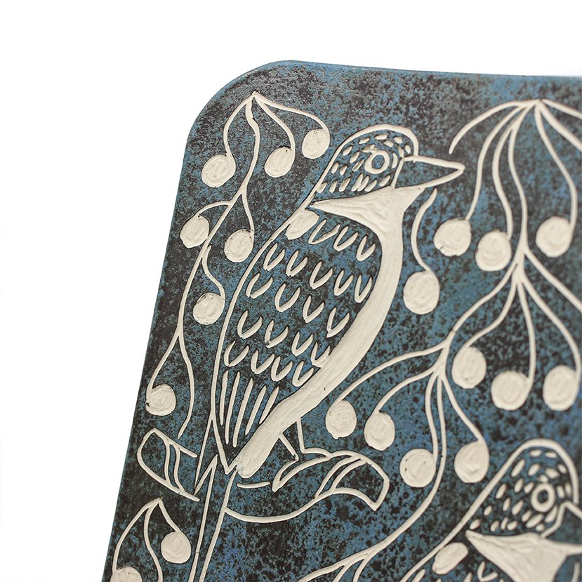 Lorna Shuan - Yindili (Kingfisher) - 1004-24 Ceramics Yalanji Arts