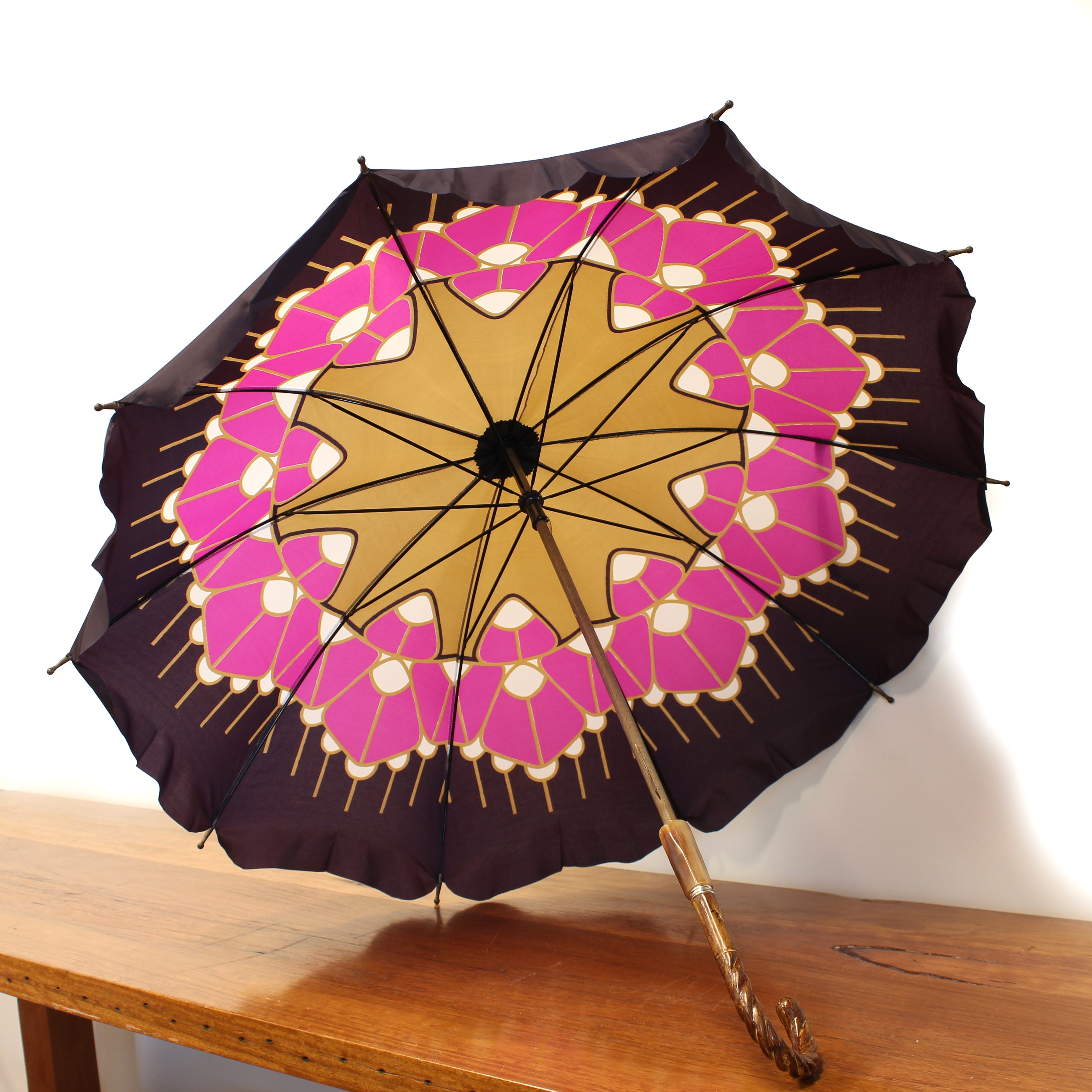 Dixie Textiles & Fibre Art Mora-Igra Umbrellas