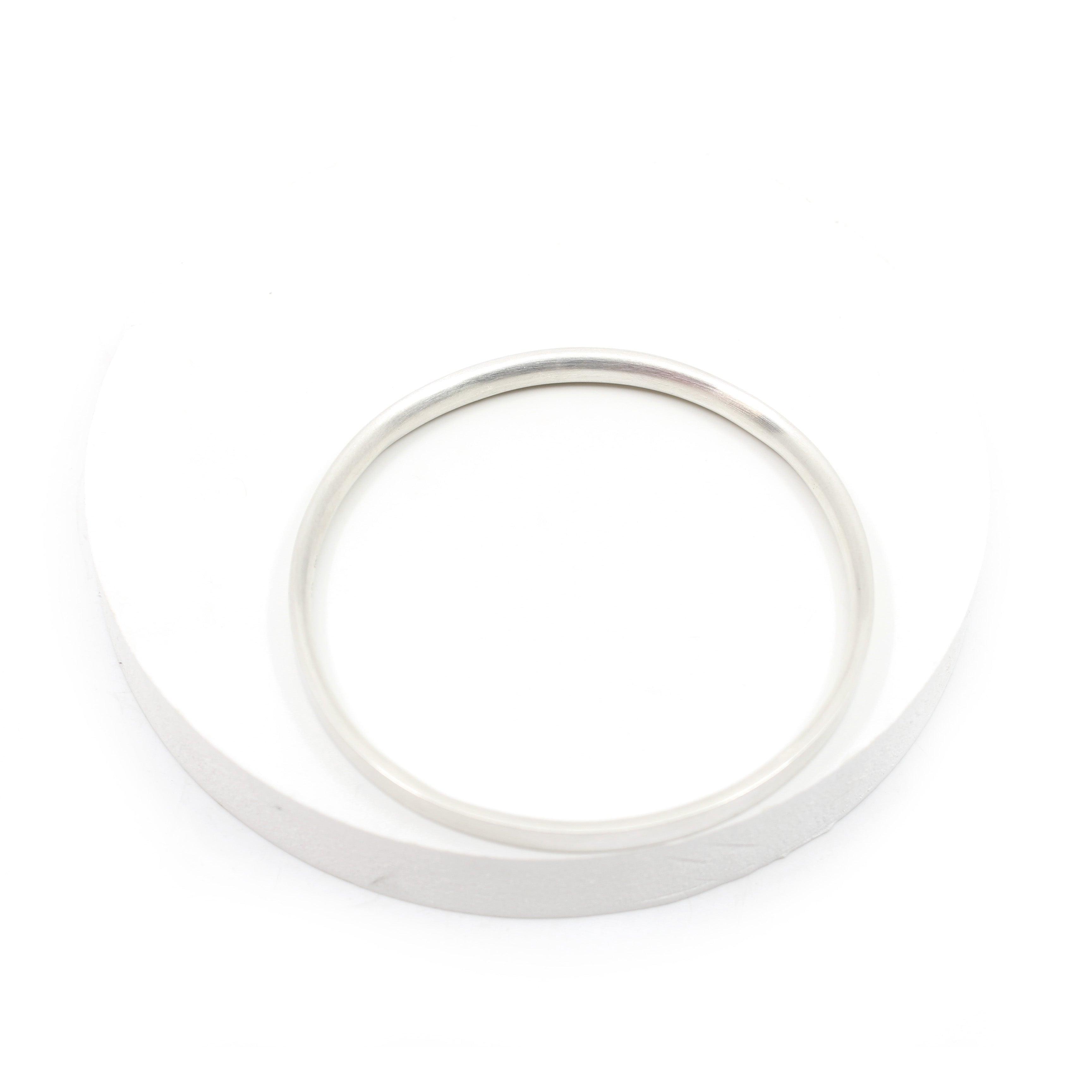 The Bangle Jewellery Nicola Knackstredt TB-ML: Matte - Large