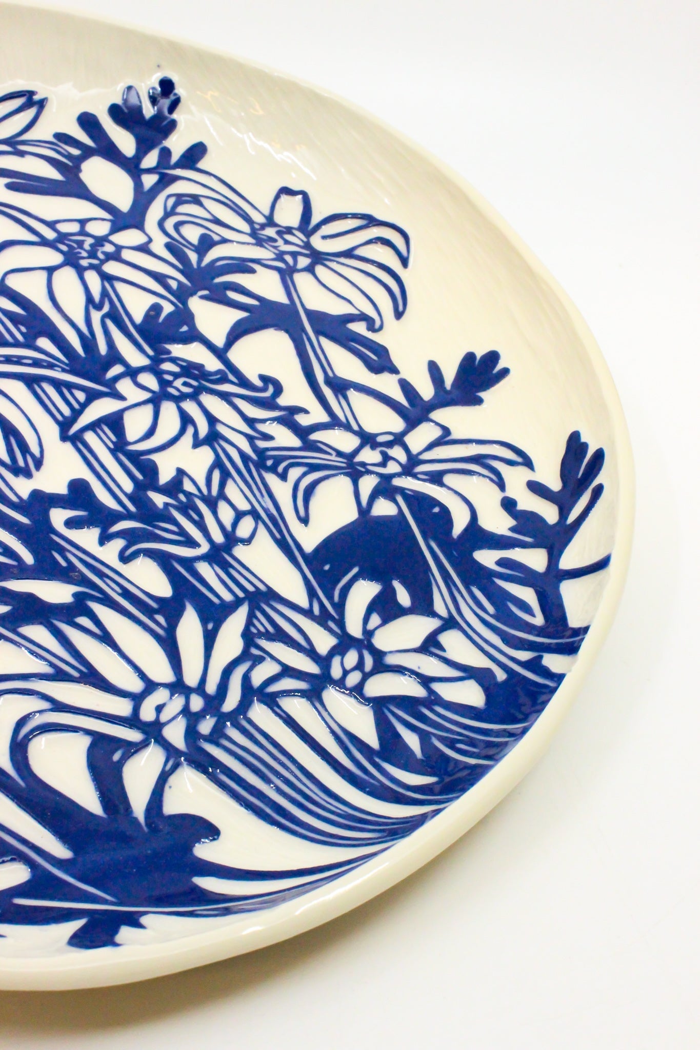 Platter – Flannel Flower 