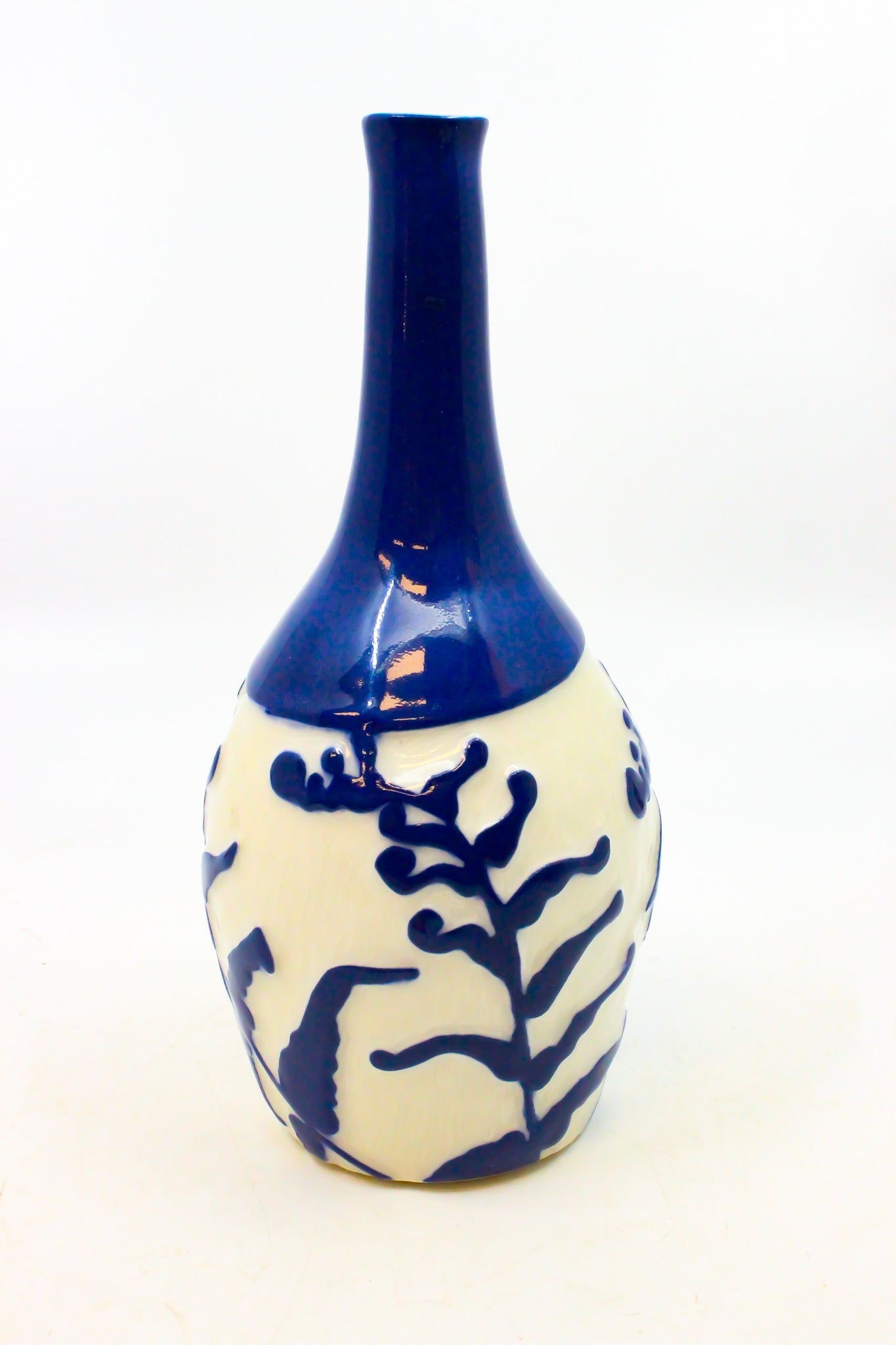 Bottle Vase €“ Mixed Botanical €“ Medium 