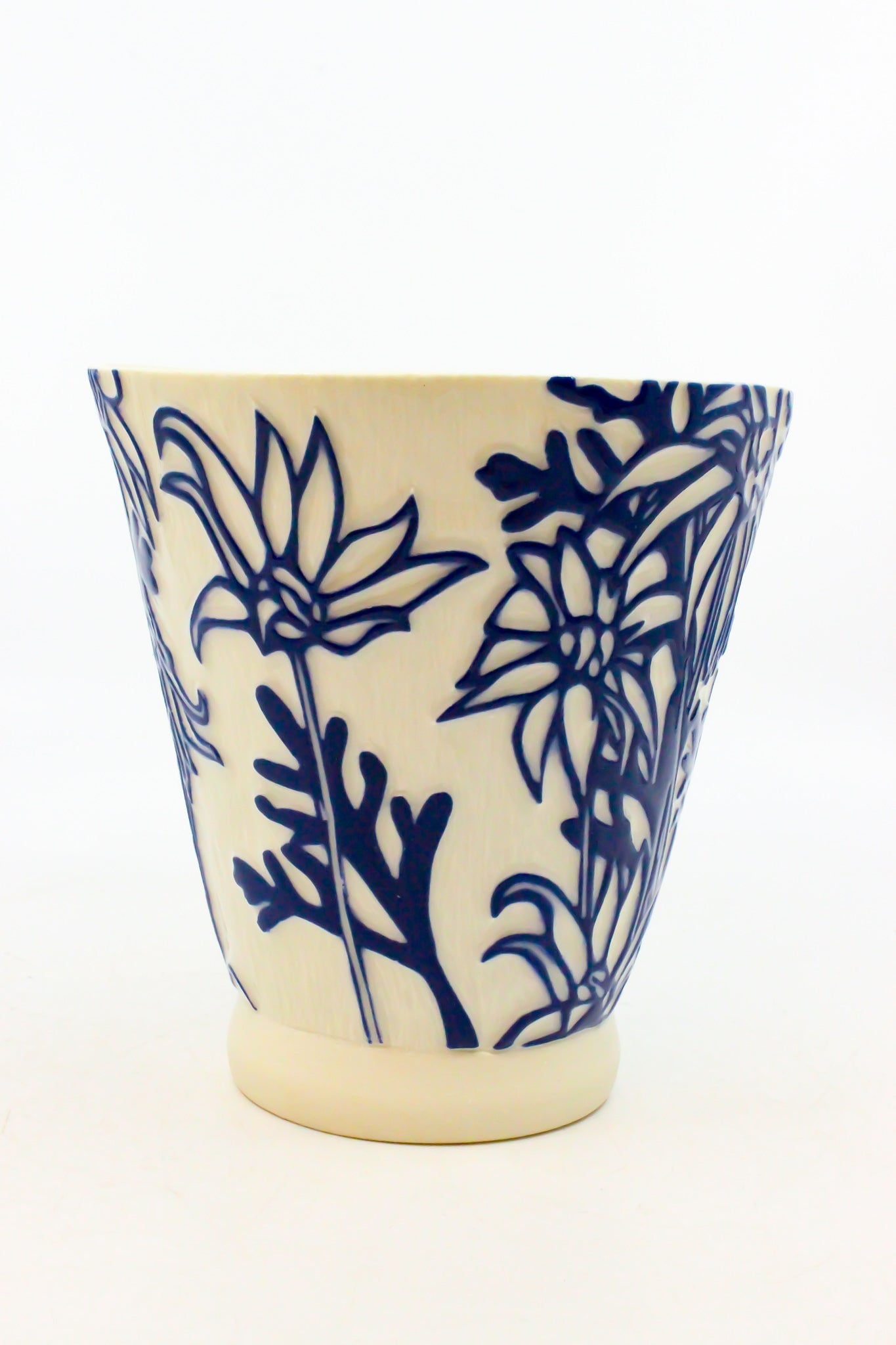 Vase €“ Mixed Botanical - Medium 