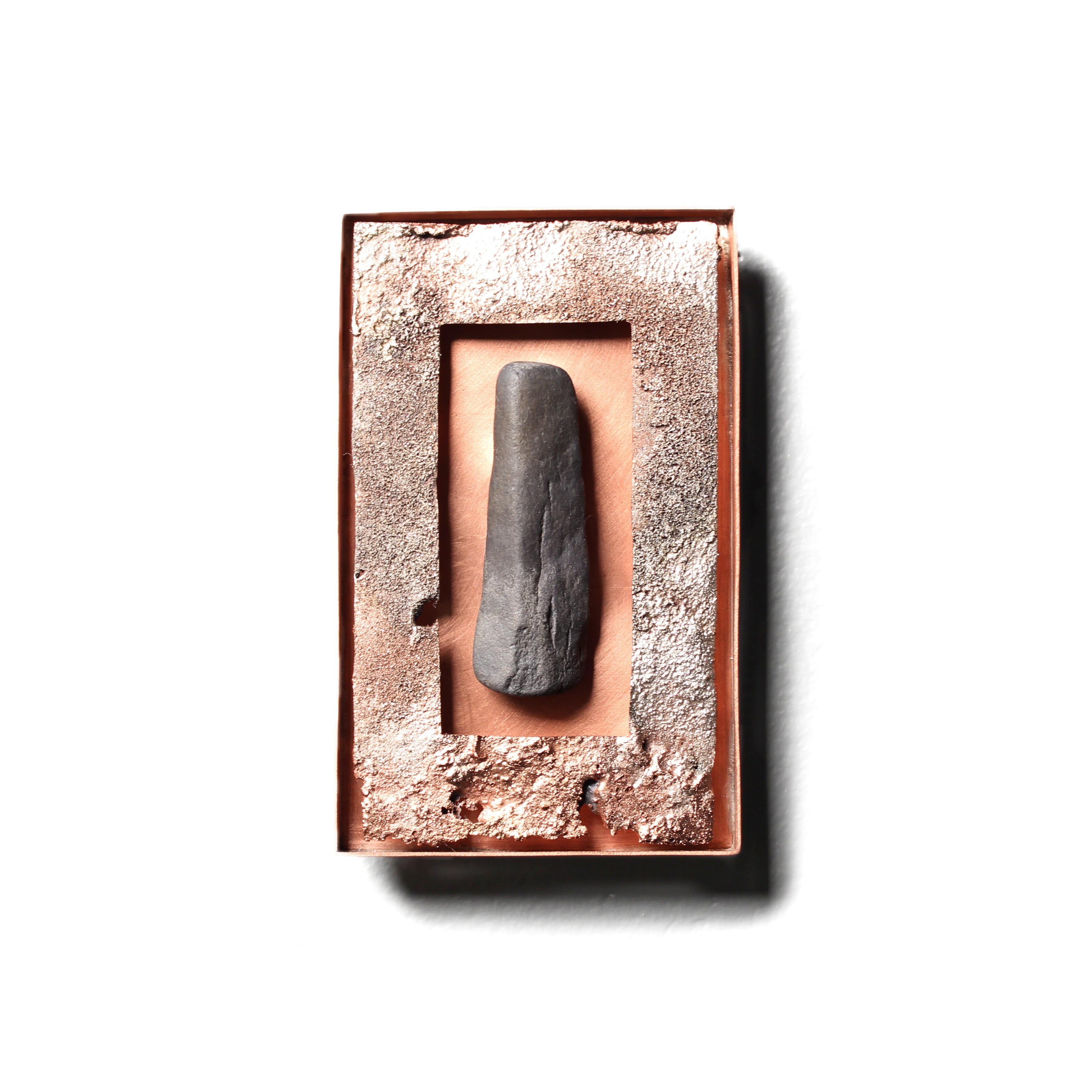 The Signpost Jewellery and Metalsmith Small Object (Exhibition) Mari Hirata
