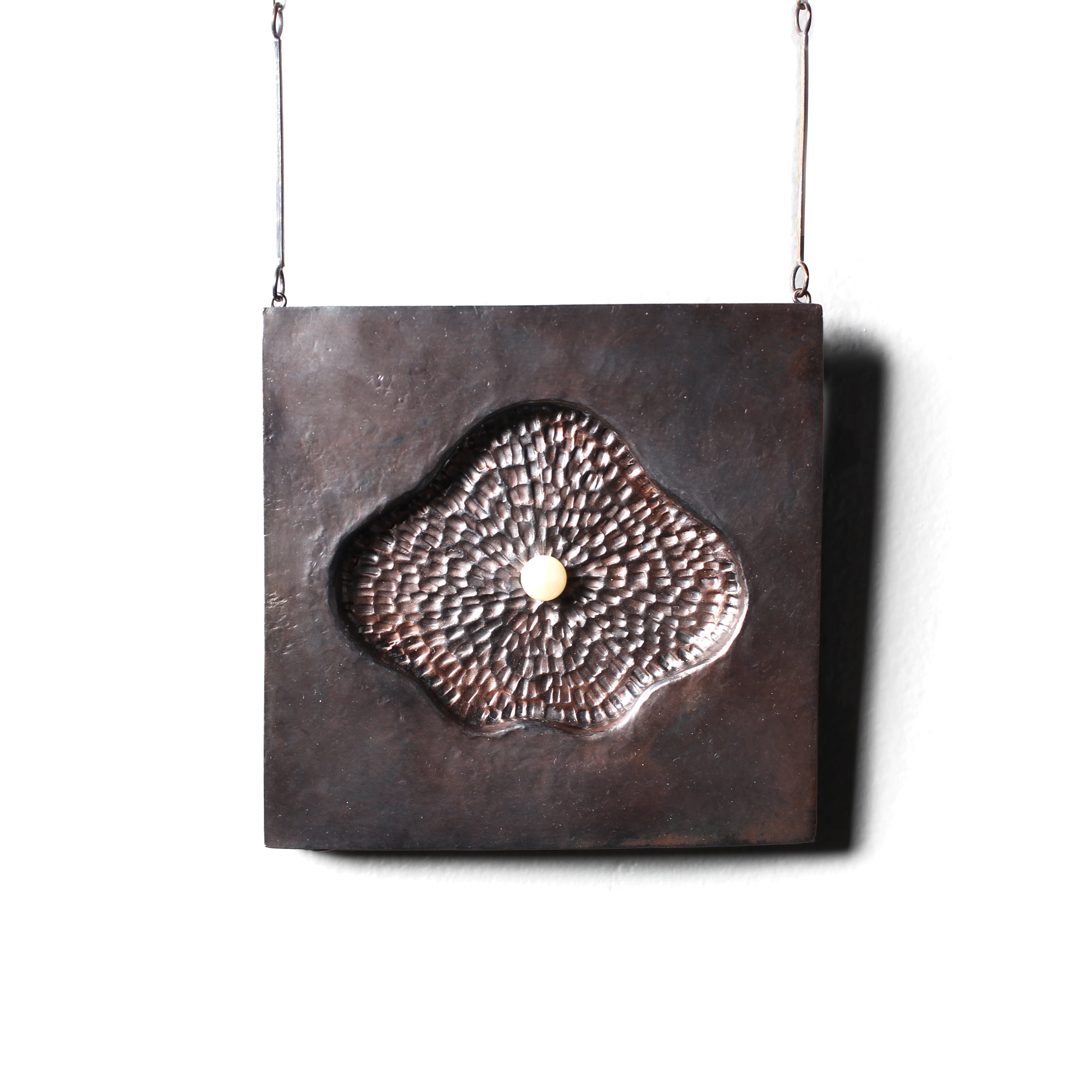 The Void: Matsu Jewellery and Metalsmith Small Object (Exhibition) Mari Hirata