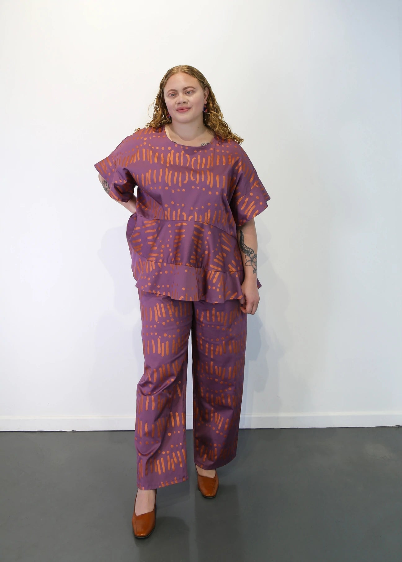 The Wide Pull-up Pants in Monsoon (Lilac) Textiles LORE