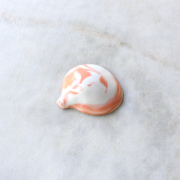 Orange marbled disc Ceramics Minqi Gu 