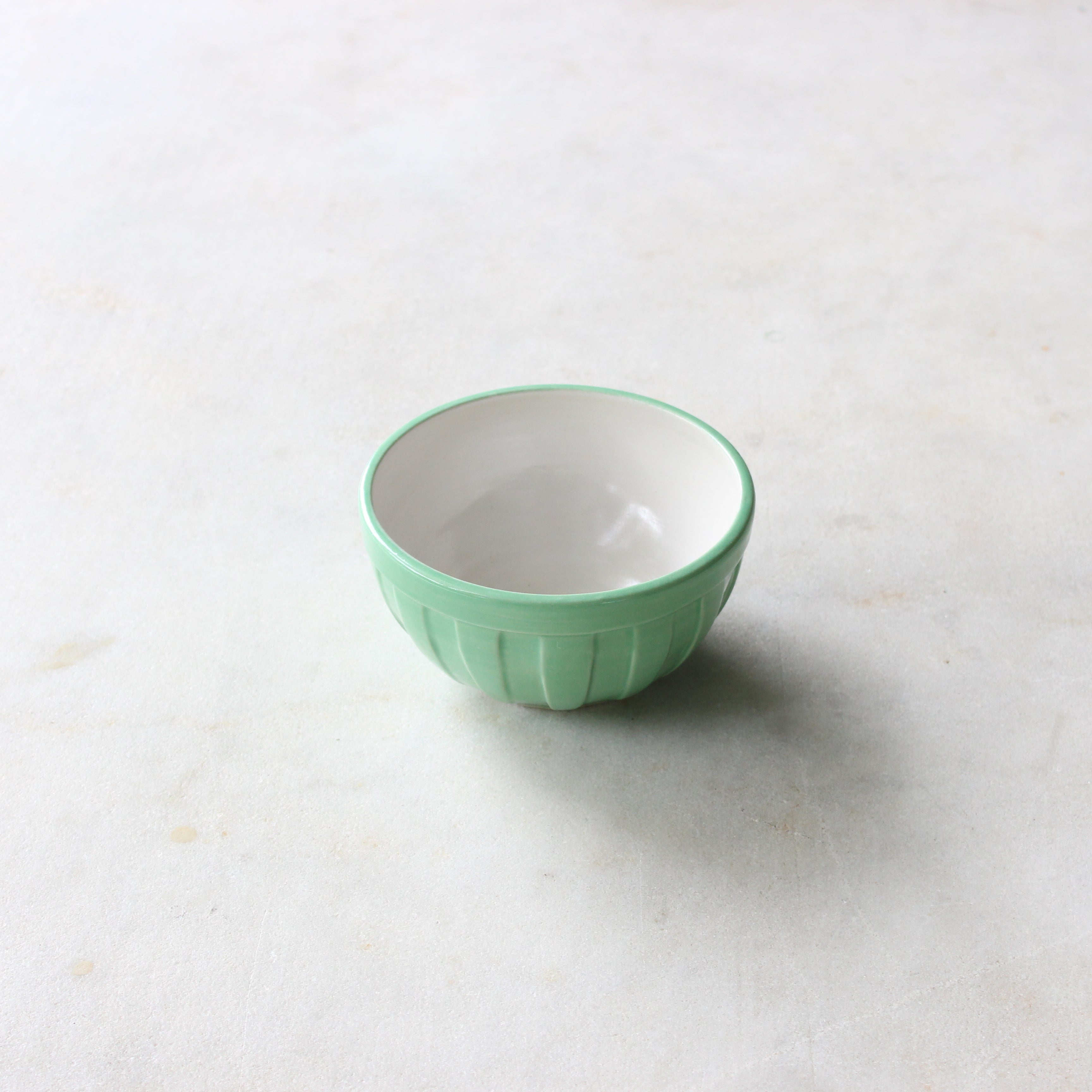 Mint Medium Bowl Ceramics Bec English 