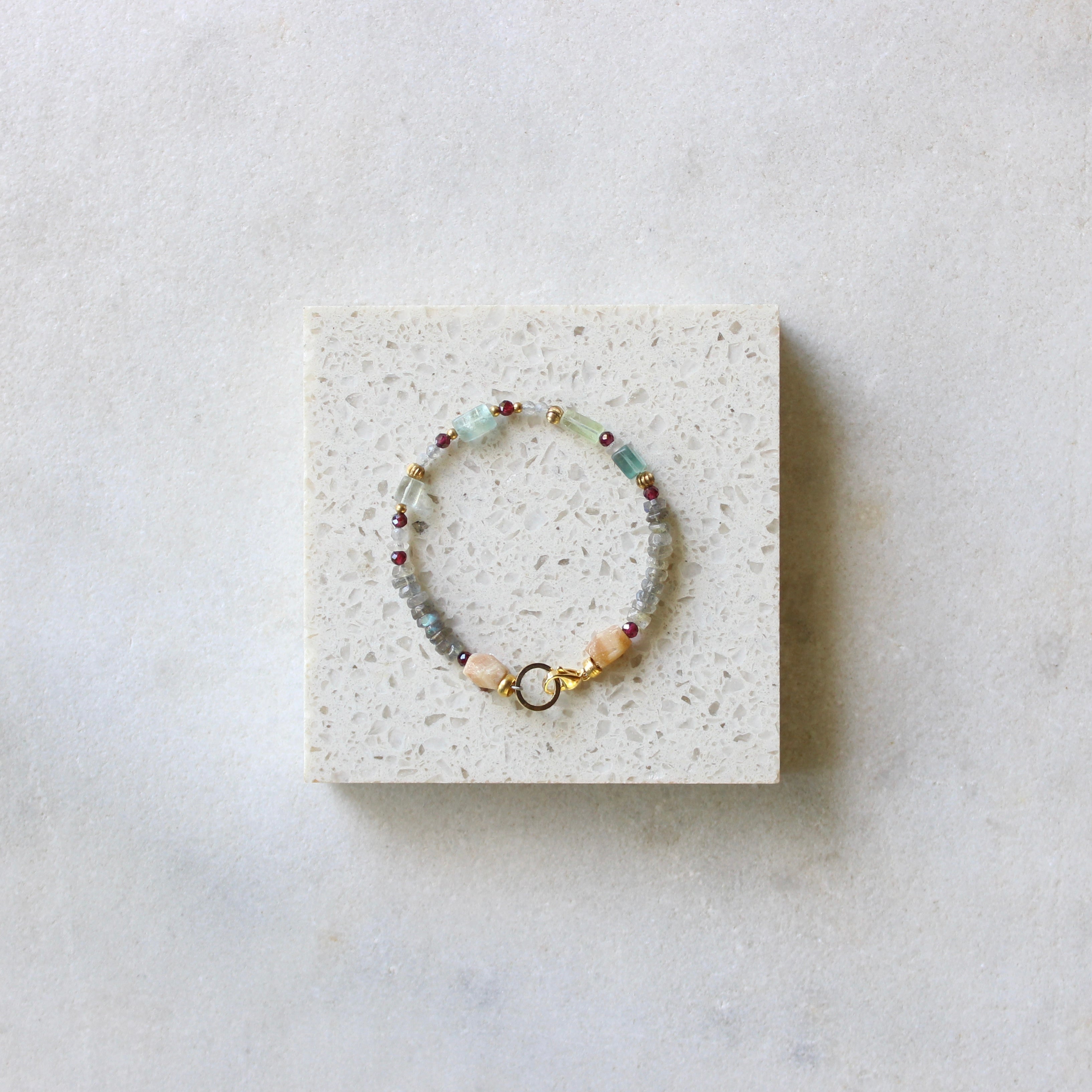 Labradorite Roman Glass Bracelet Jewellery Artiz Jewellery 