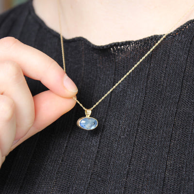 Uno Raw Sapphire Pendant Necklace Jewellery Vermilion Jewellery 
