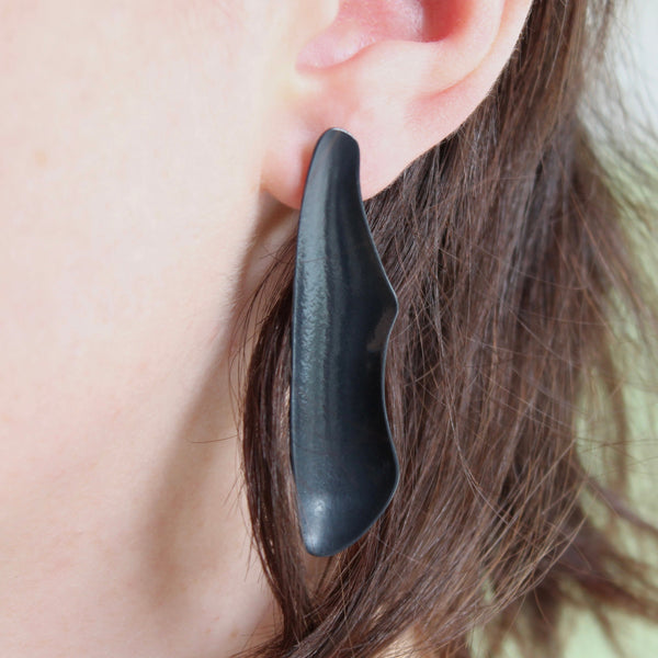 Pods black Jewellery Gabi Harris 