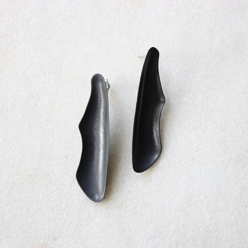 Pods black Jewellery Gabi Harris 