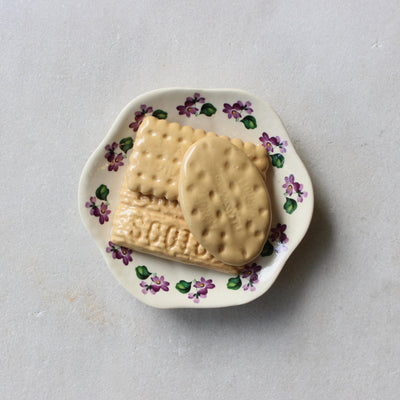 Deliciously Inedible Family Favourites (Small Plate) 3 biscuits Ceramics Julya Hegarty 7 