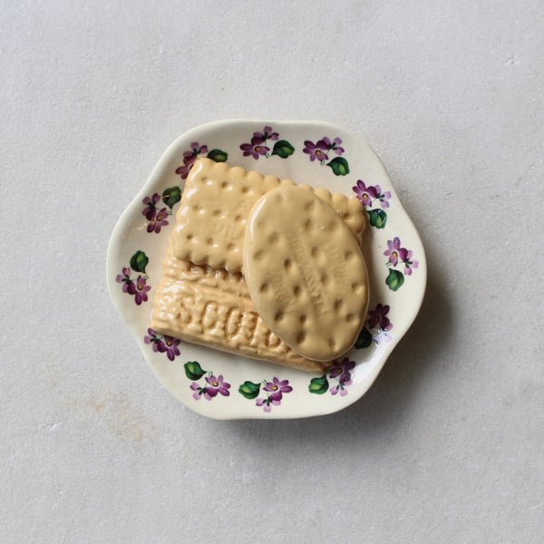 Deliciously Inedible Family Favourites (Small Plate) 3 biscuits Ceramics Julya Hegarty 2 