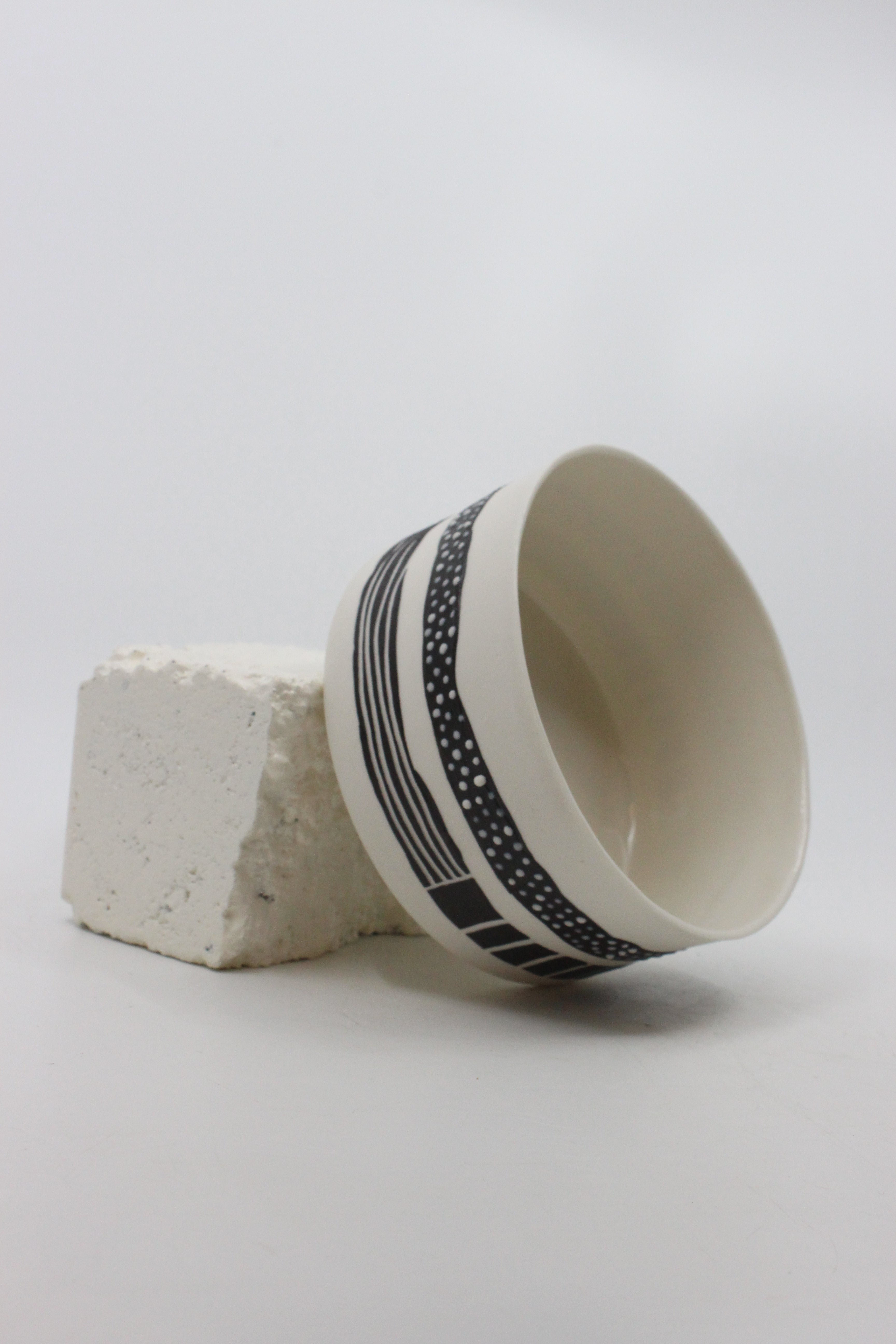 Serving Bowl - Medium Ceramics Avi Amesbury 