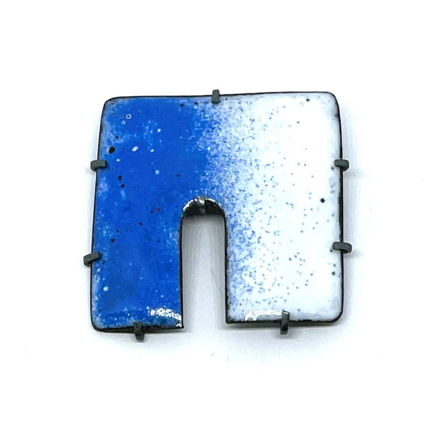 OvenWear: a kitchen landscape - Blue and white brooch Jewellery Catherine Large 