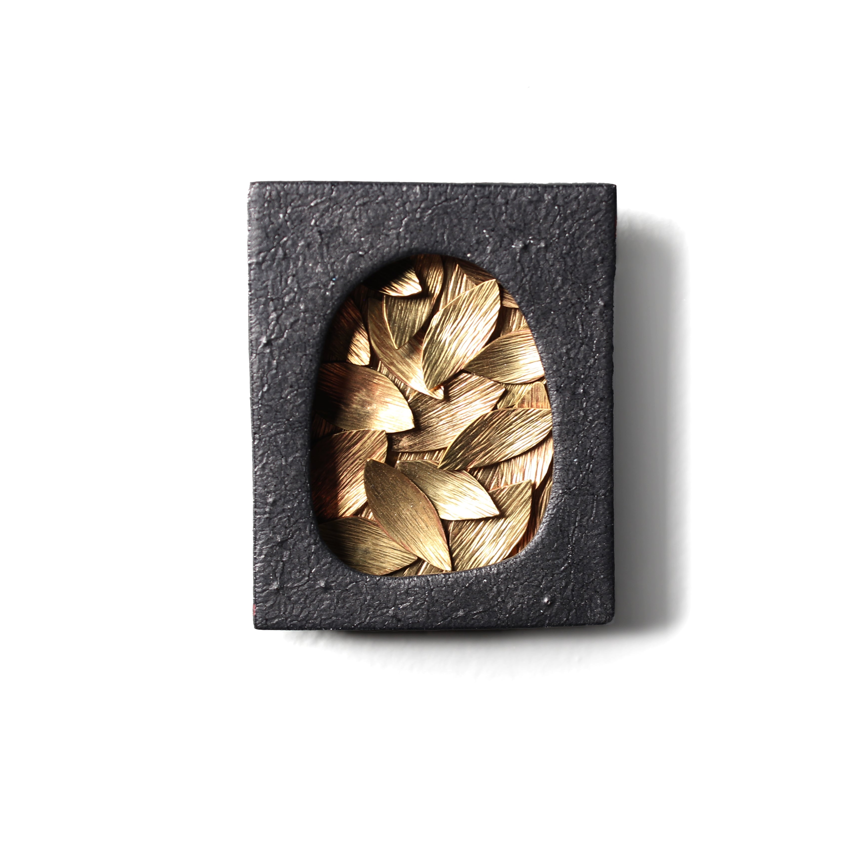 Gateway (Golden Path) Jewellery and Metalsmith Small Object (Exhibition) Mari Hirata 