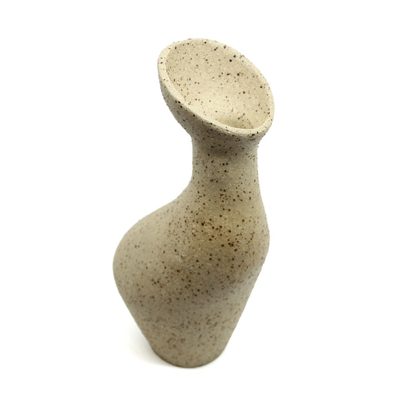 'Waiting' set - Form 01 Ceramics (Exhibition) Raquel Diniz 