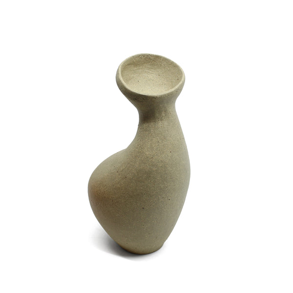 'Waiting' set - Form 02 Ceramics (Exhibition) Raquel Diniz 