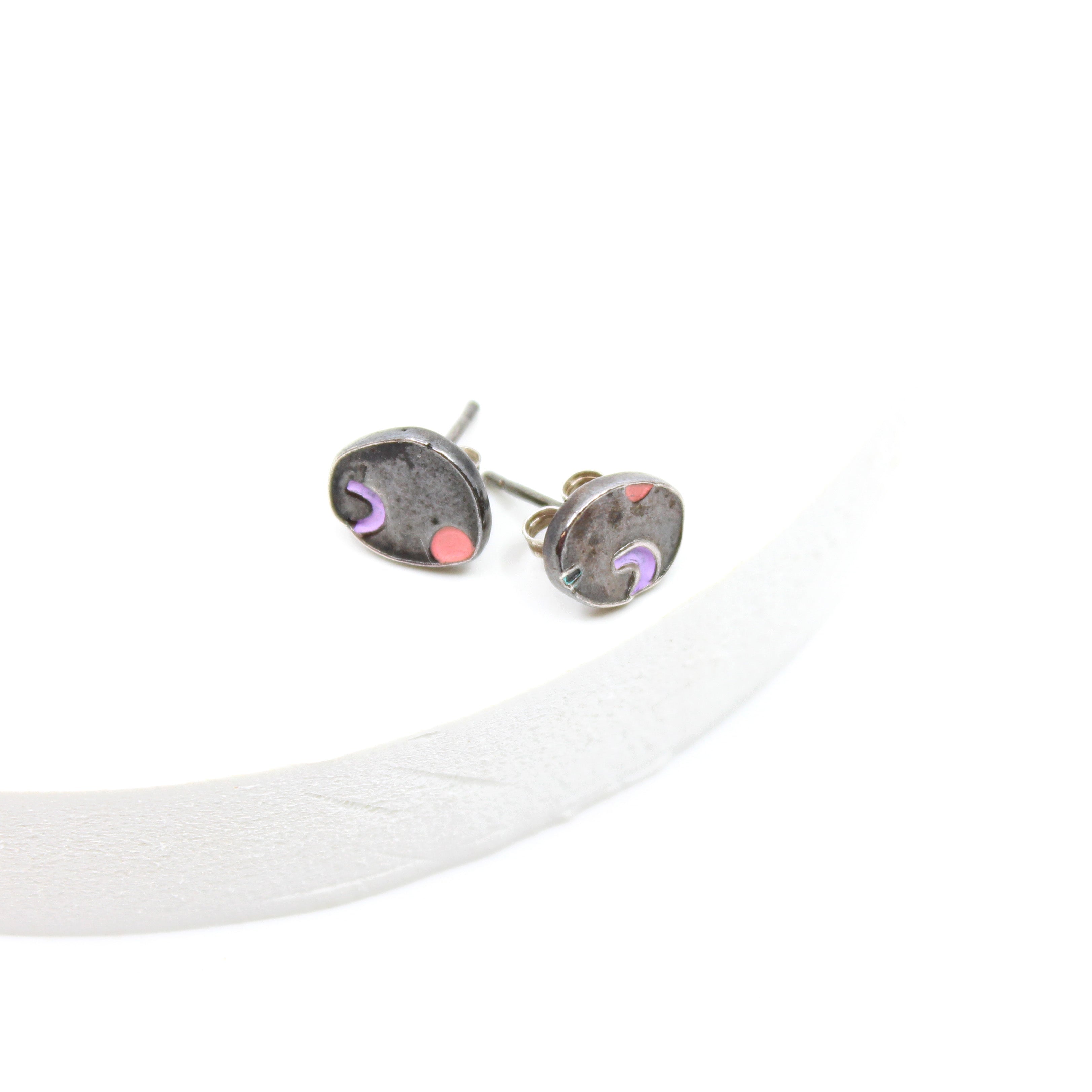 Small Pebble Stud Earrings