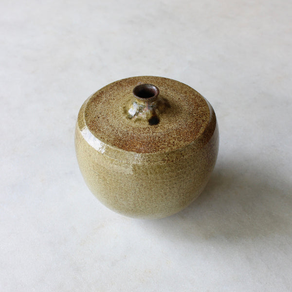 Teardrop vase Ceramics NATALIE WARD 