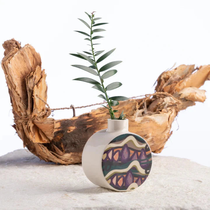 Libby Harward & Erin Lightfoot Bud Vase (Corporate Gifting) artisan 